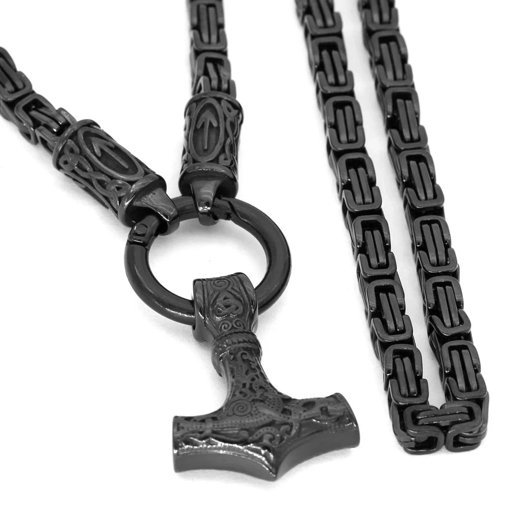 KING CHAIN WITH TIWAZ RUNE AND MJOLNIR PENDANT