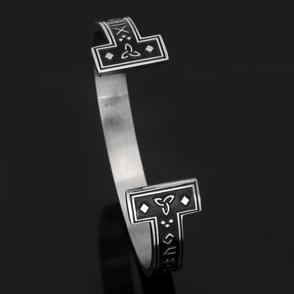 VIKING ARM RING - RUNES DESIGN