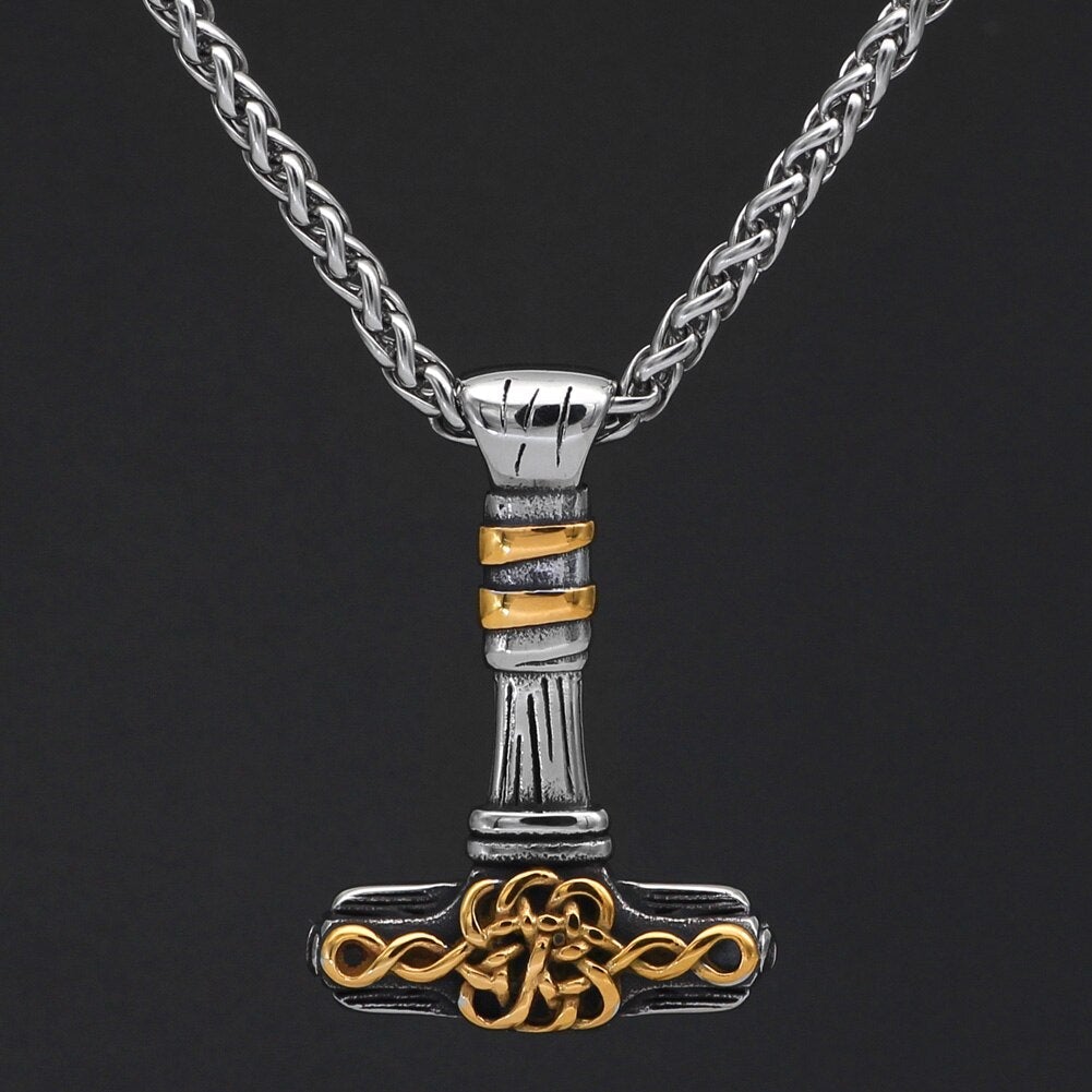 Thors Hammer Kette Goldene Knoten