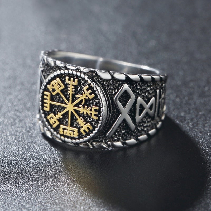 Wikinger Ring Vegvisir Runen