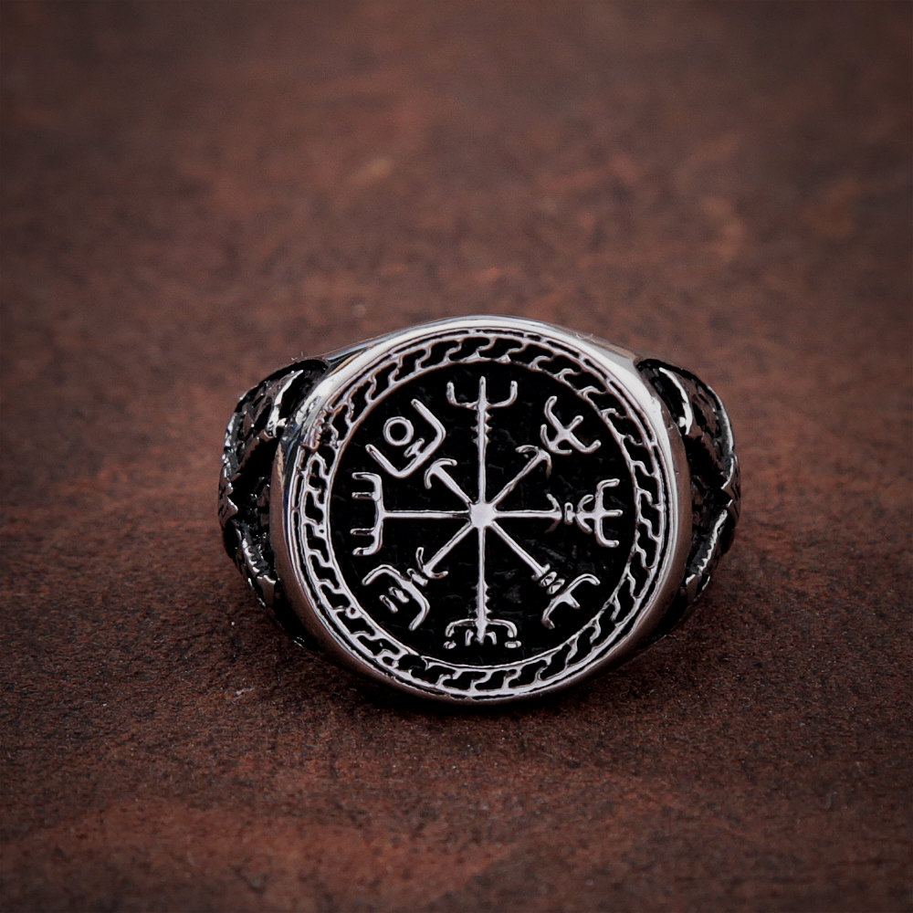 Wikinger Ring Vegvisir Äxte