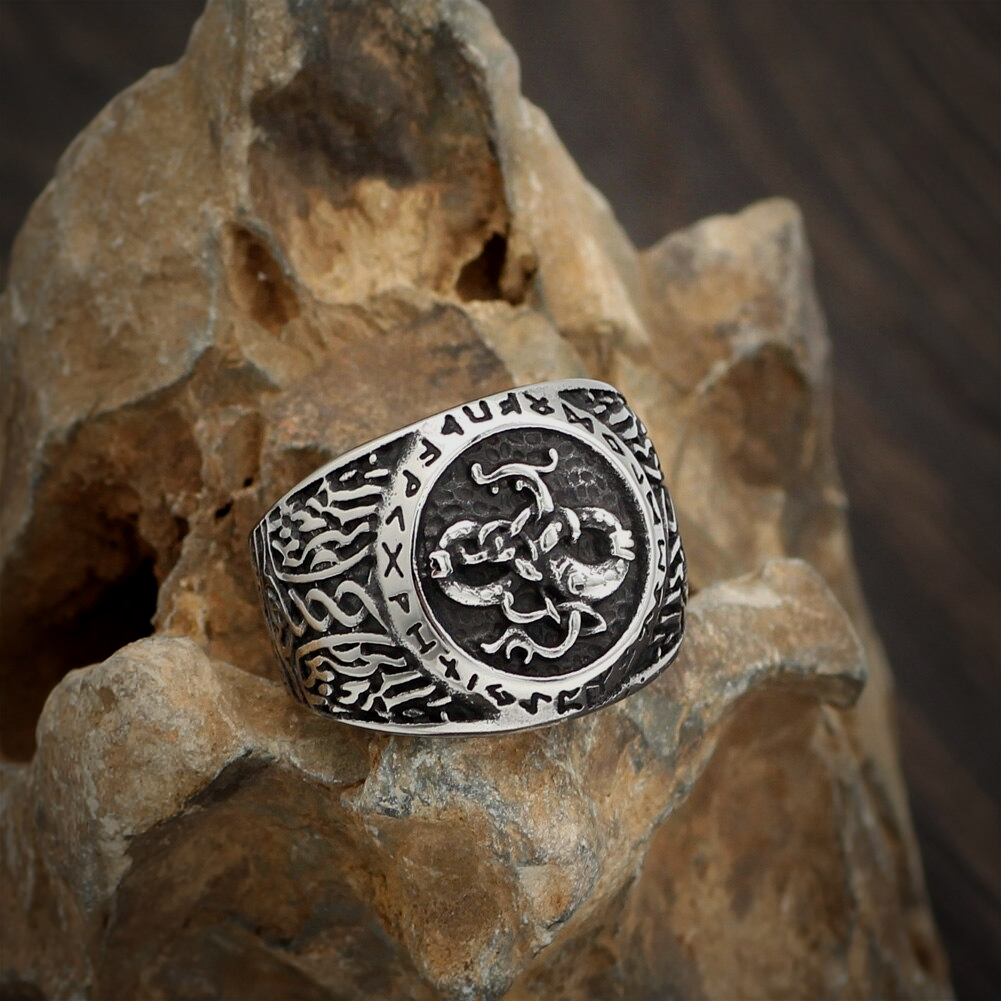 Wikinger Ring Valknut