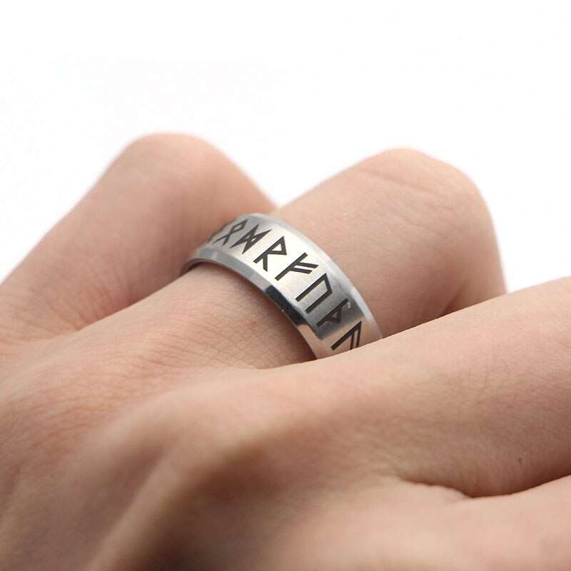 VIKING RING - Runes