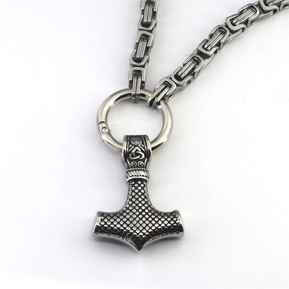 KING CHAIN WITH MJOLNIR PENDANT