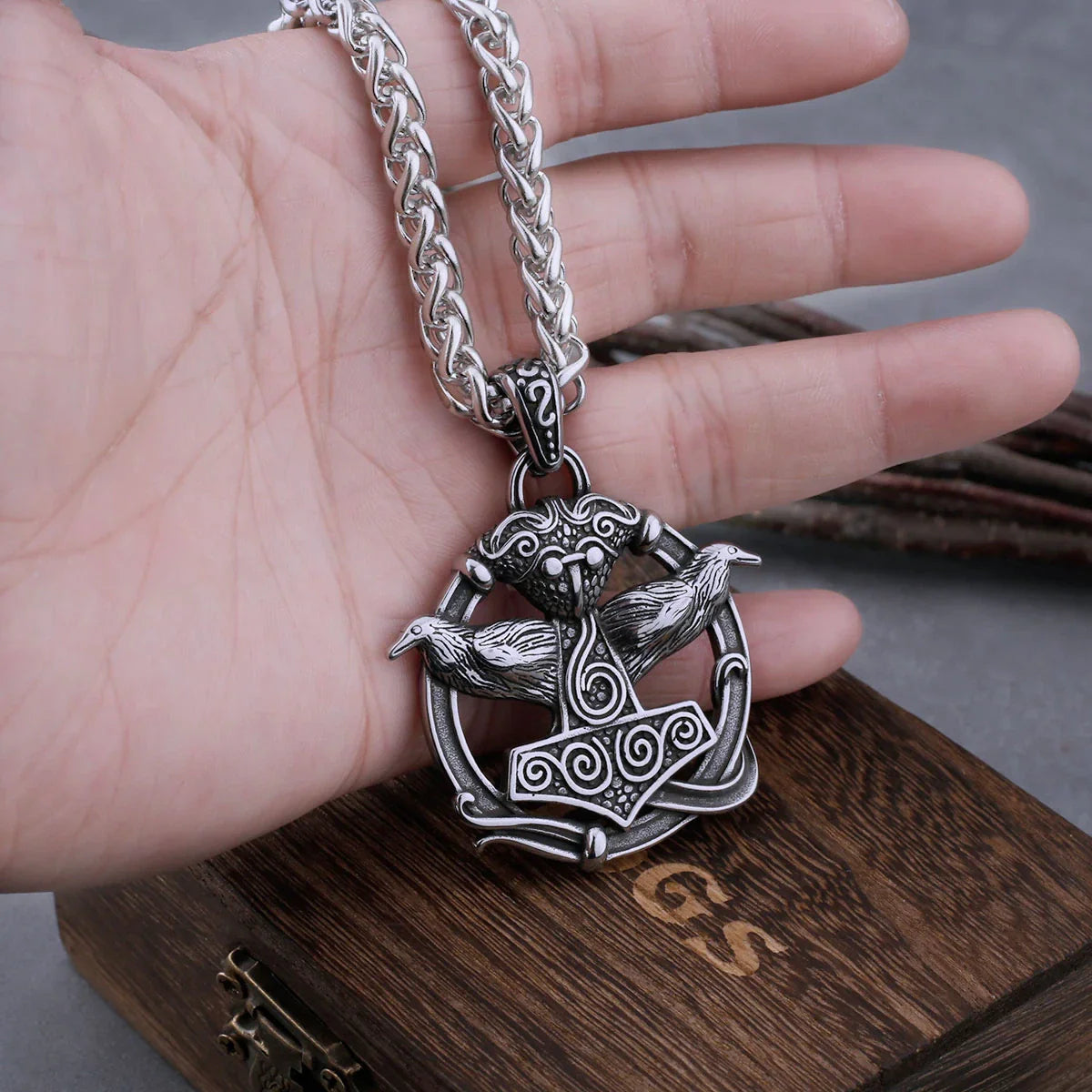 THOR'S HAMMER NECKLACE - HUGIN & MUNIN