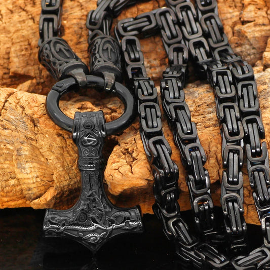 KING CHAIN WITH TIWAZ RUNE AND MJOLNIR PENDANT