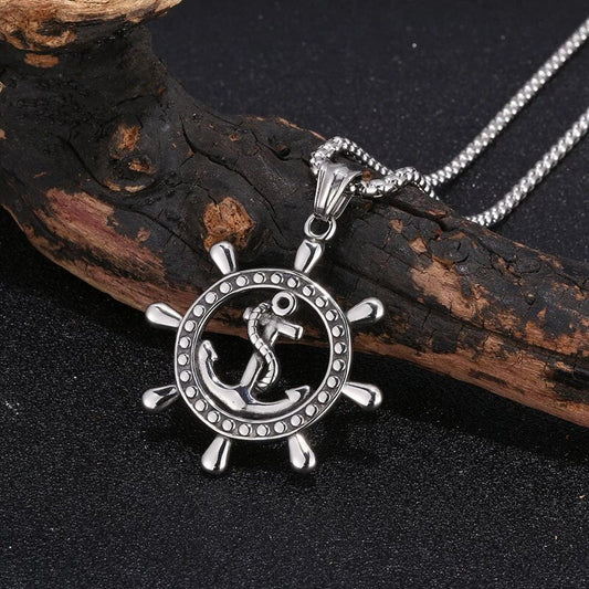 VIKING NECKLACE WITH ANCHOR WHEEL PENDANT