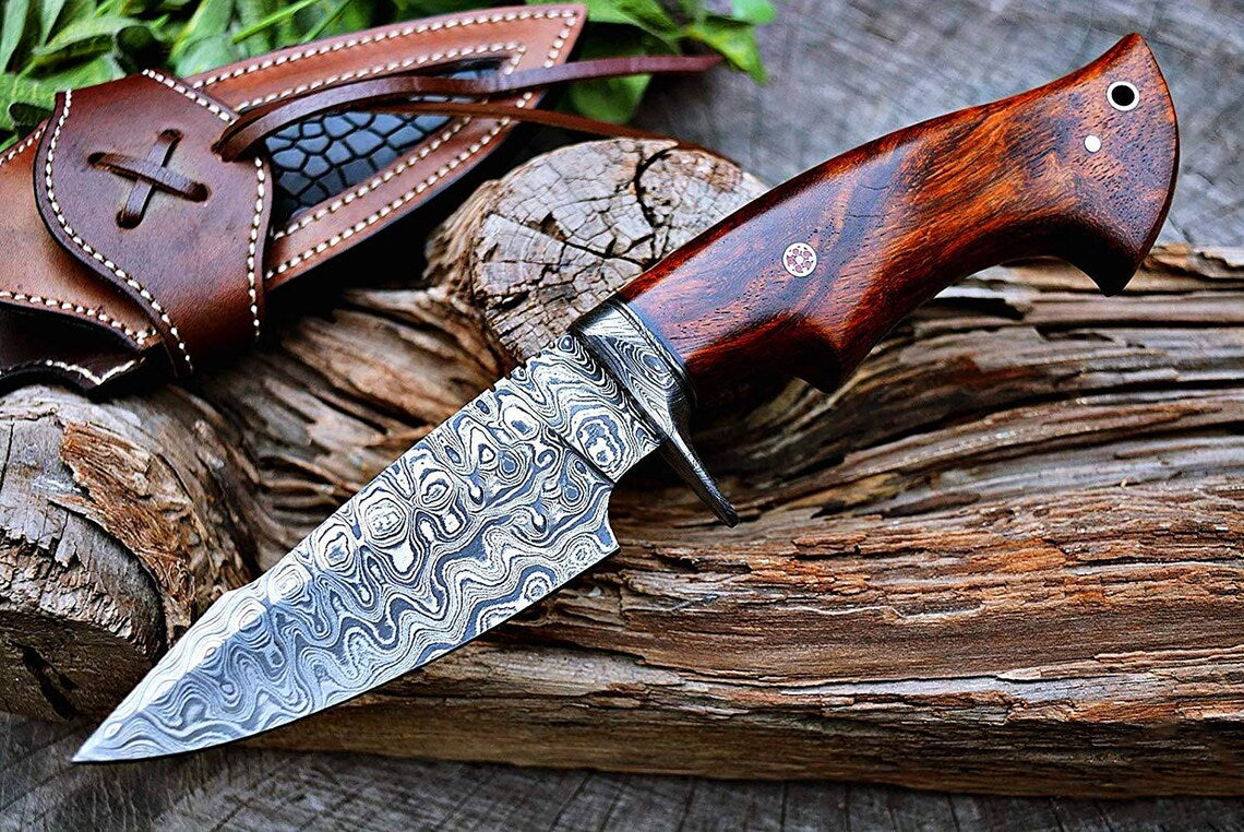 HAND-FORGED RAGNAR FIXED BLADE HUNTING KNIFE WITH PAKKA WOOD HANDLE AND LEATHER SHEATH