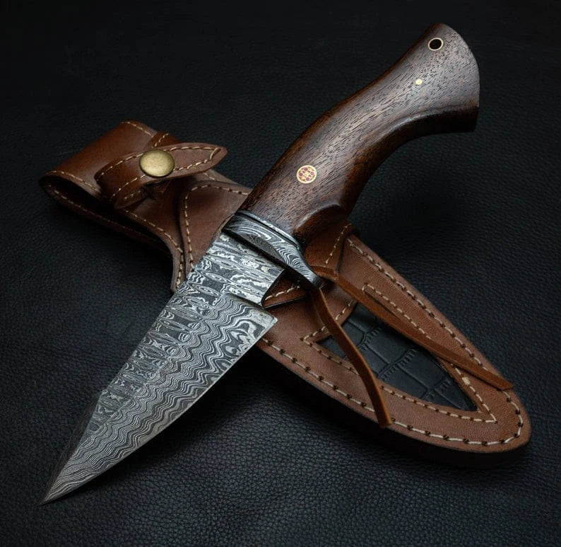 HAND-FORGED RAGNAR FIXED BLADE HUNTING KNIFE WITH PAKKA WOOD HANDLE AND LEATHER SHEATH