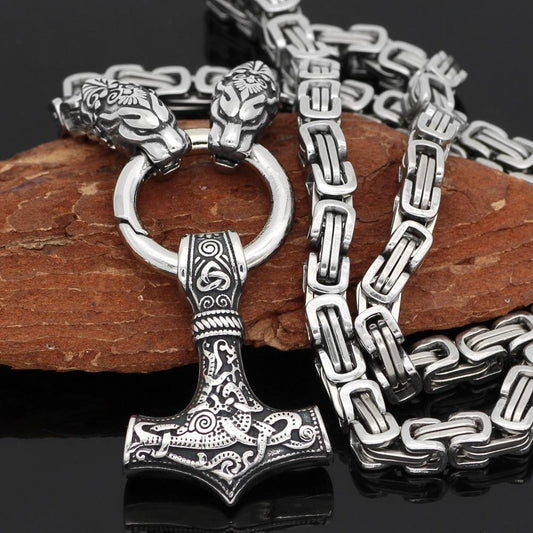 KING CHAIN WITH TWO TIGER HEADS HOLDING MJOLNIR PENDANT