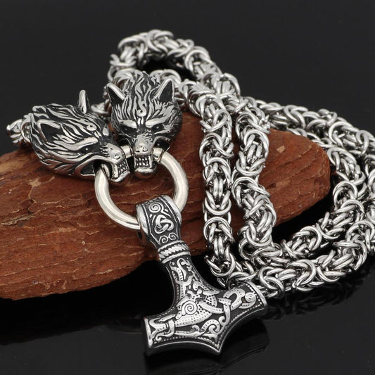 KING CHAIN WITH MJOLNIR PENDANT HELD BY WOLF HEADS