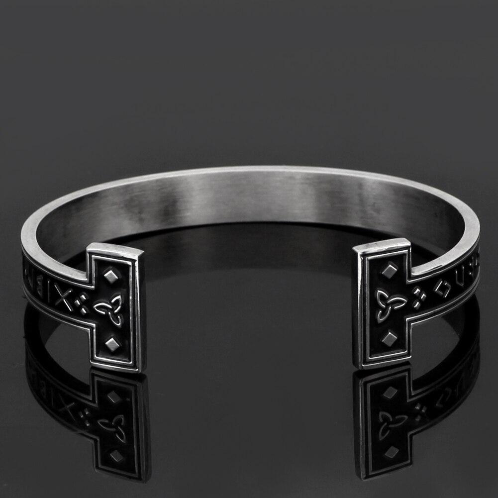 VIKING ARM RING - RUNES DESIGN