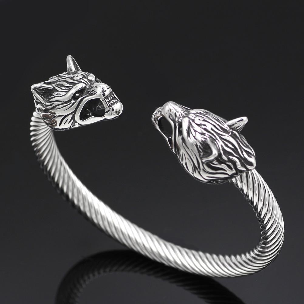 VIKING ARM RING - WOLF'S HEAD DESIGN