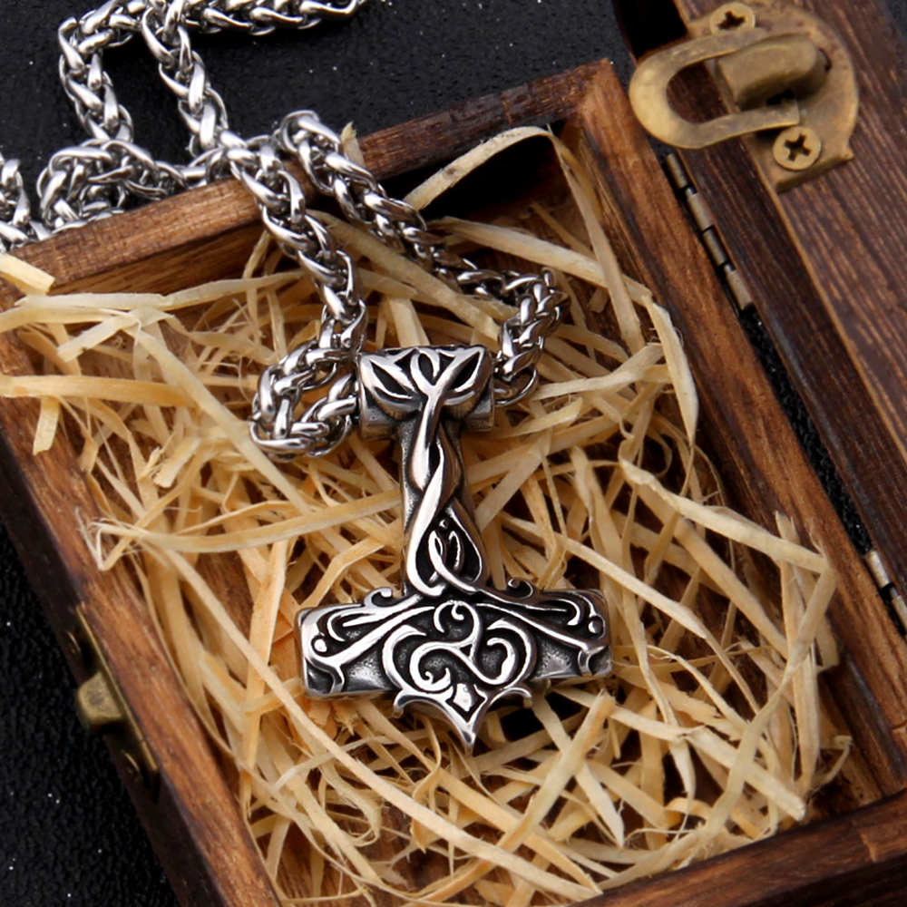 Thors Hammer Kette Verziertes Muster