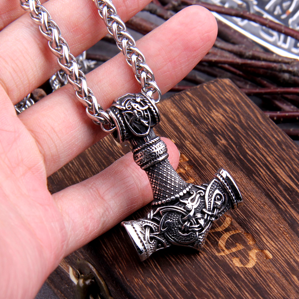 Thors Hammer Kette Geknoteter Drache