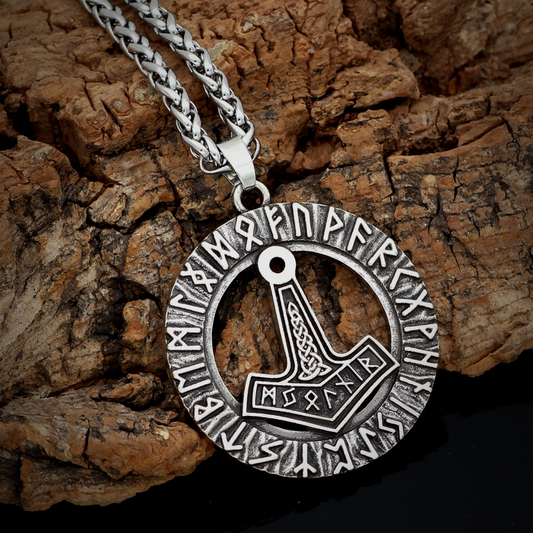 Thors Hammer Kette Runenkreis