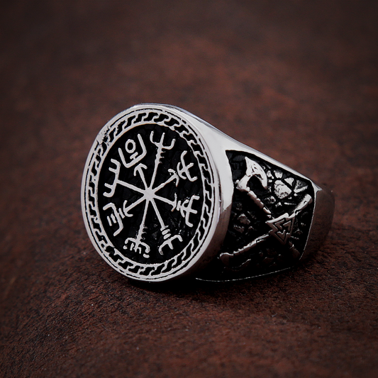 Wikinger Ring Vegvisir Äxte