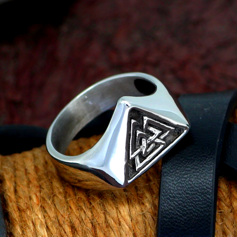 Wikinger Ring Valknut Symbol