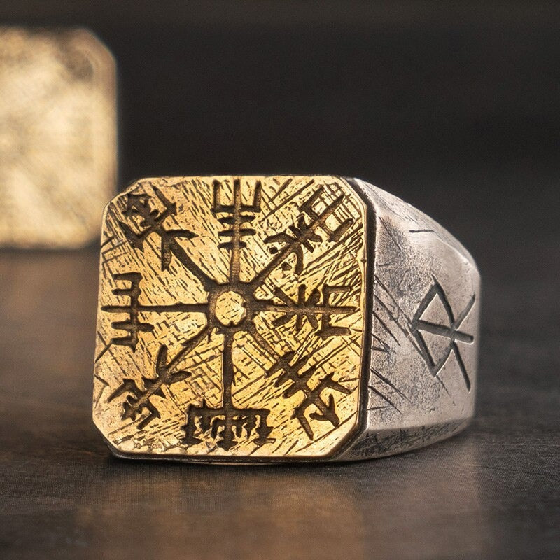 Wikinger Ring Vegvisir Gravur