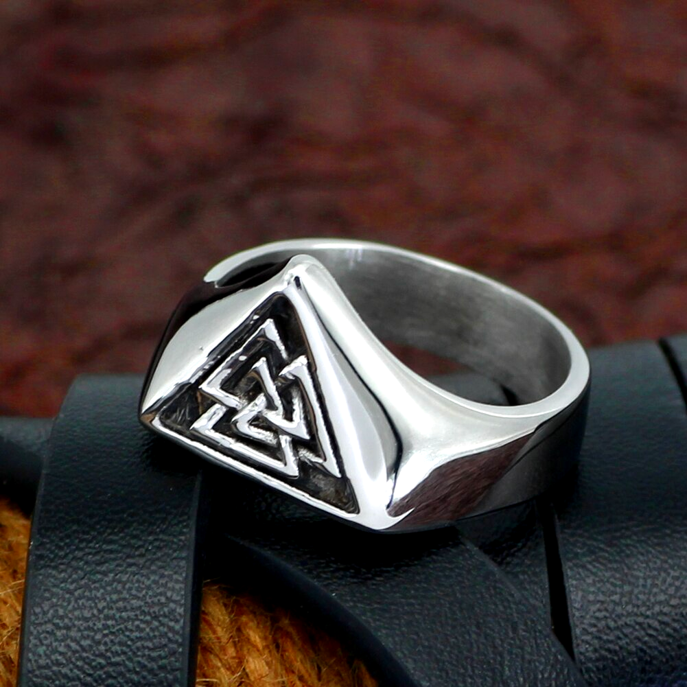 Wikinger Ring Valknut Symbol