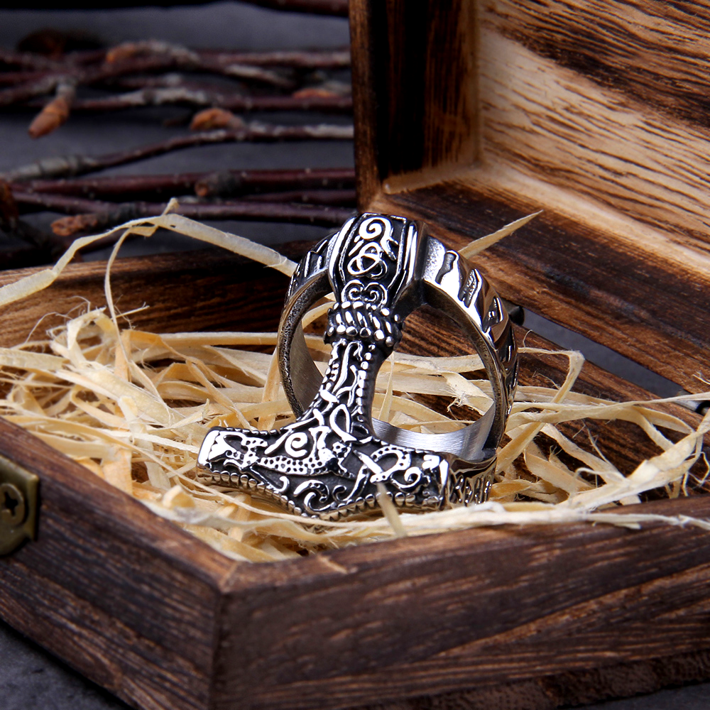 Wikinger Ring Thors Hammer