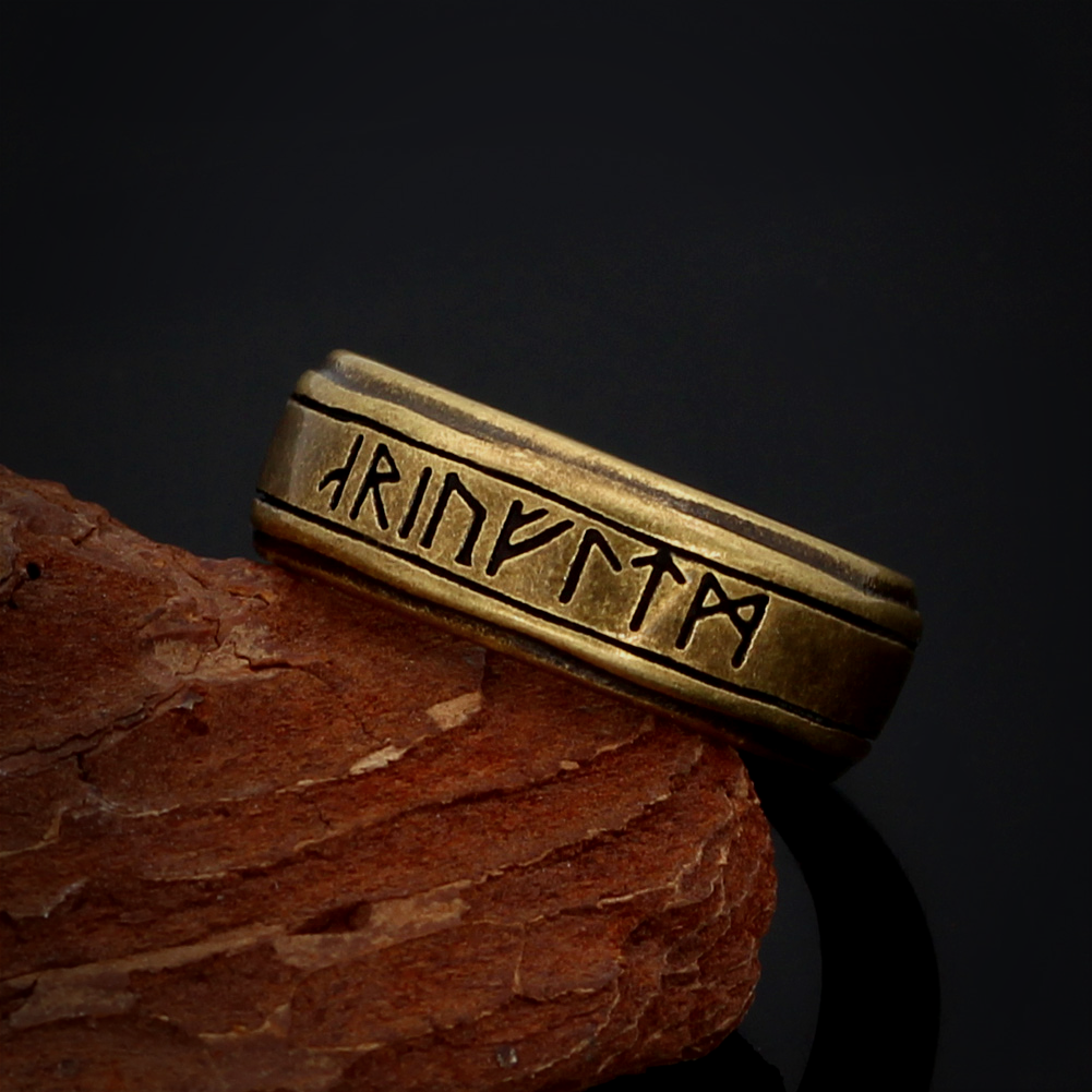 Wikinger Ring Futhark Runen