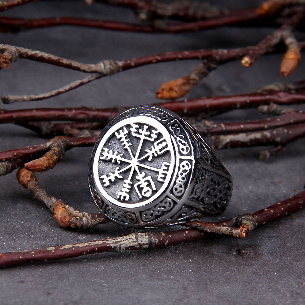 Wikinger Ring Vegvisir Symbol