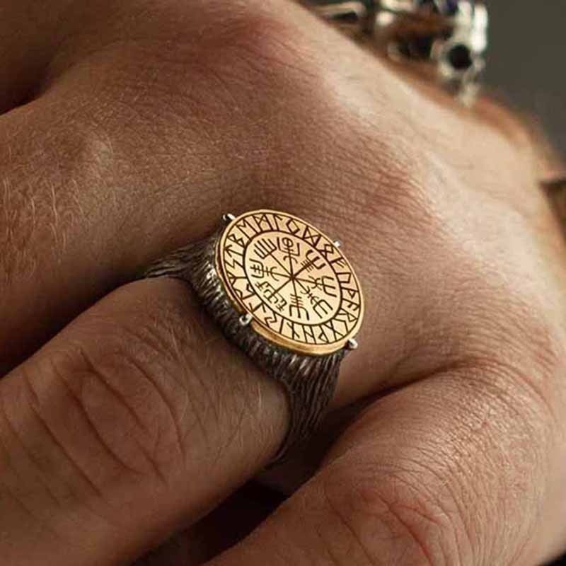 Wikinger Ring Vegvisir Runenkreis