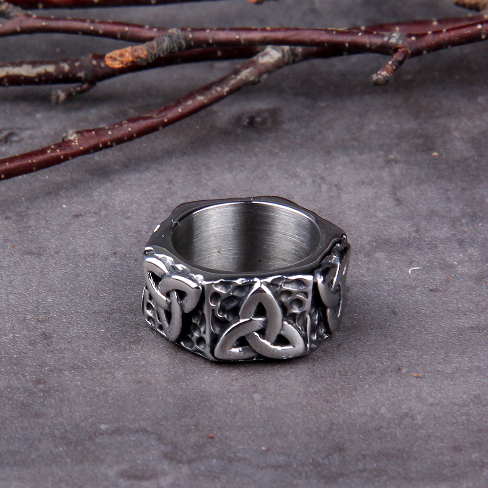 Wikinger Ring Triquetra