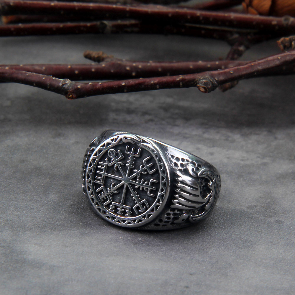 Wikinger Ring Vegvisir Symbol