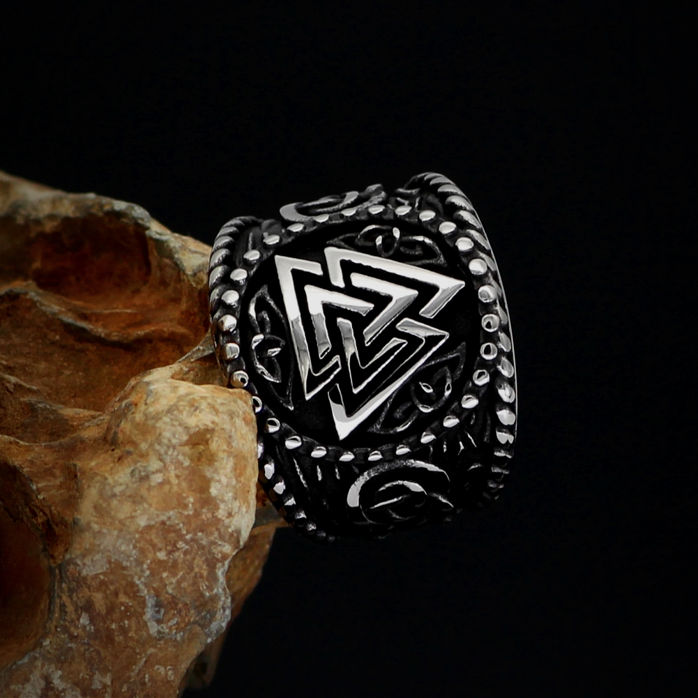 Wikinger Ring Valknut Symbol