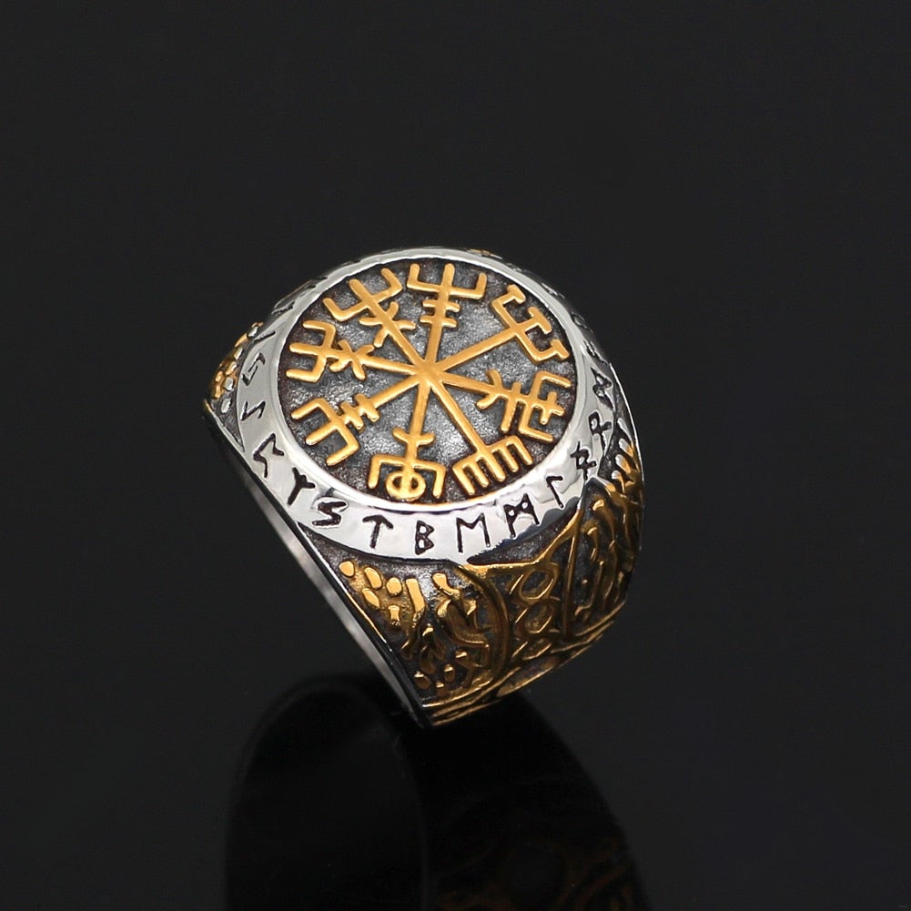 Wikinger Ring Goldenes Vegvisir-Symbol